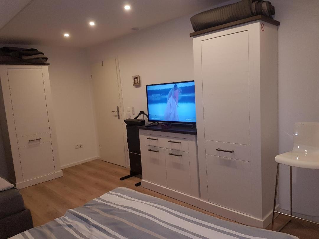 Ferienwohnung Rhein-Main Floersheim am Main Exteriör bild